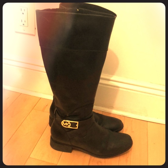 Michael Kors Boots - Picture 1 of 3